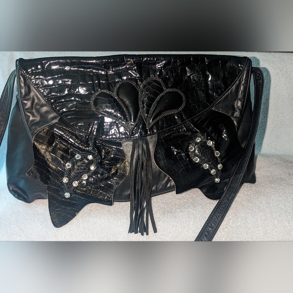 Vintage Manolucci black leather shoulder clutch bag. - Picture 1 of 12